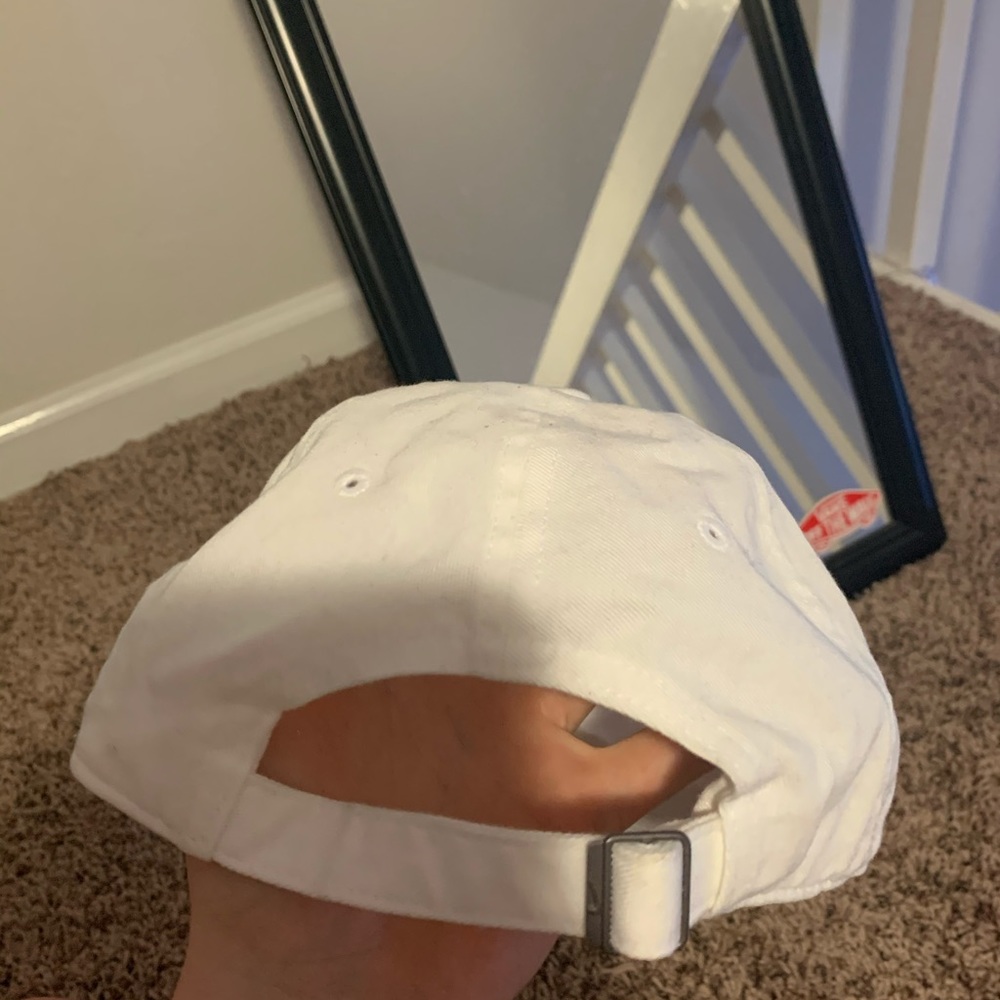 nike hat - Picture 4 of 6